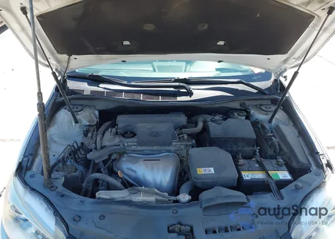 2017 Toyota Camry Le z USA, uszkodzony, nr VIN 4T1BF1FKXHU409502